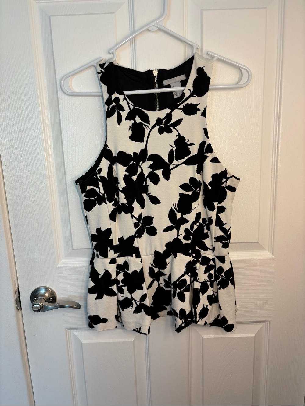 H&M Black & Cream Floral Peplum Camisole - Picture 2 of 11
